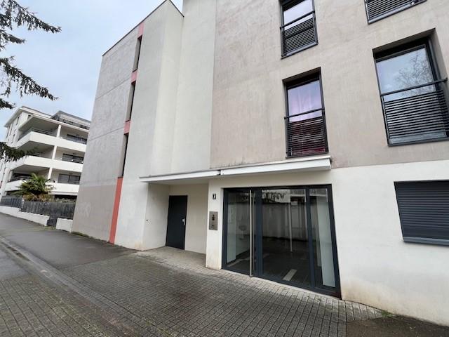 IMMEUBLE-13536775698956303311