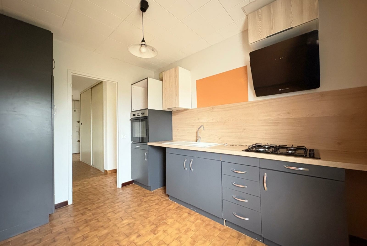 image00022-13595646949938850588