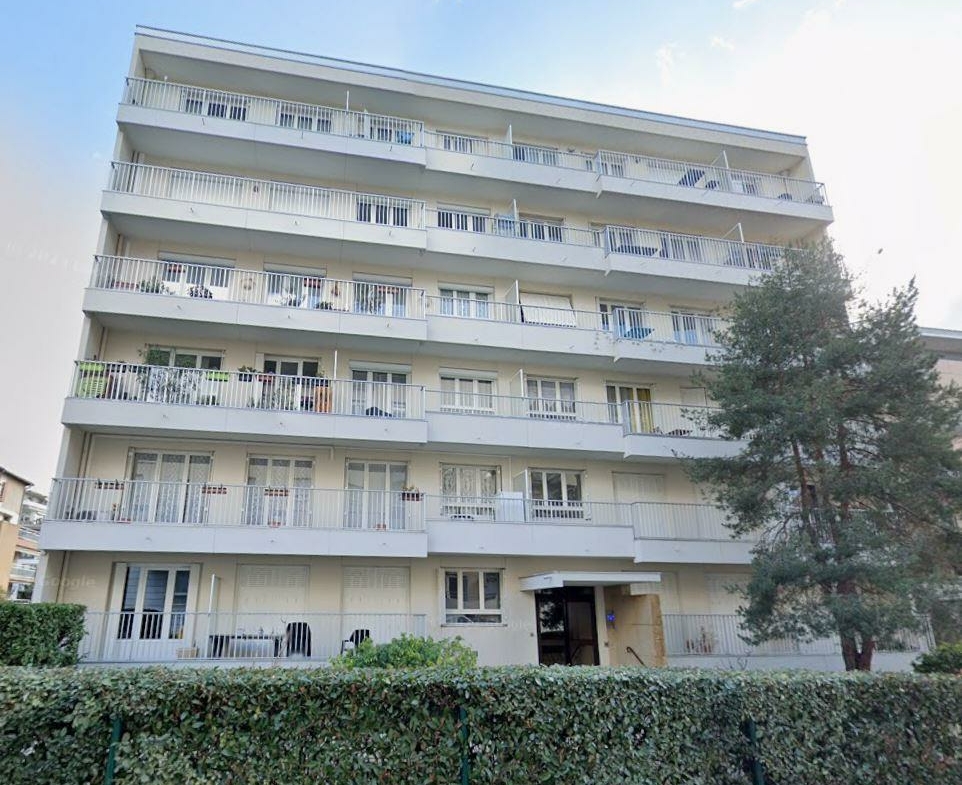 imm-12756765785626994278