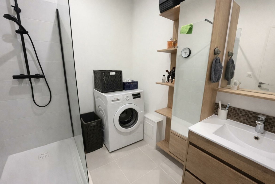 sde-14472313313767940027