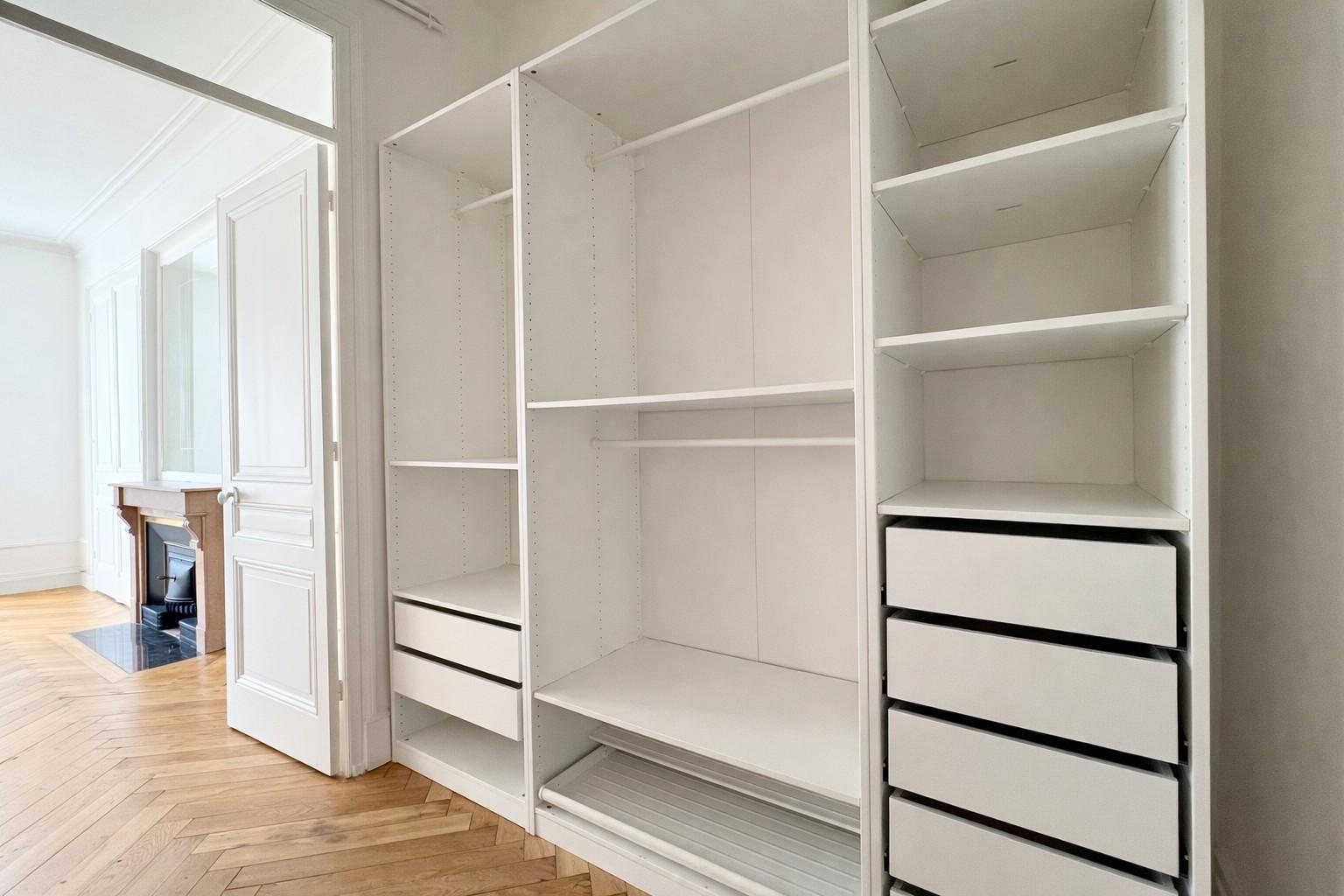 dressing-6385329117321335712