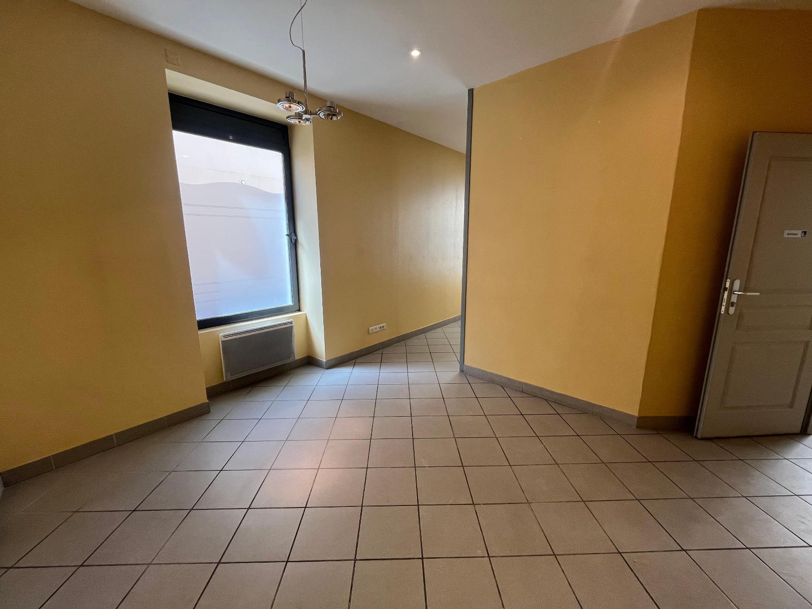 image00003-8783290861510675169