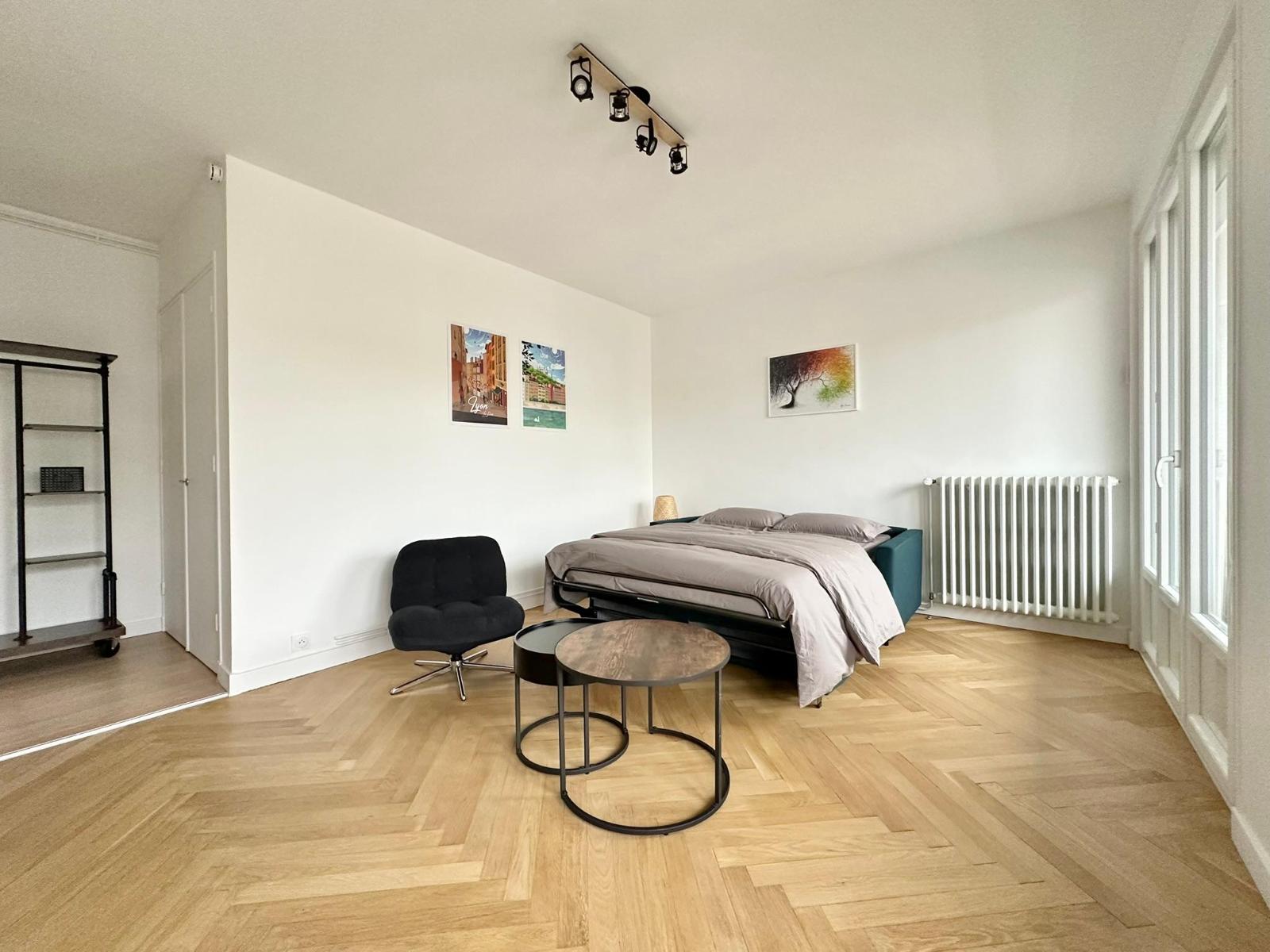 2-6638823543652222692