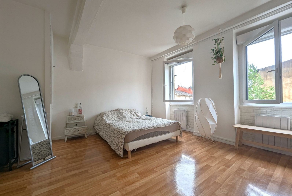 CHAMBRE-7619354911948336594