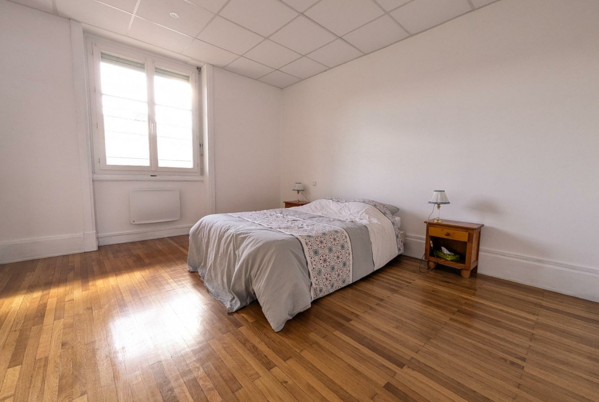 PXL_20260325_142507108-6817830791468437149