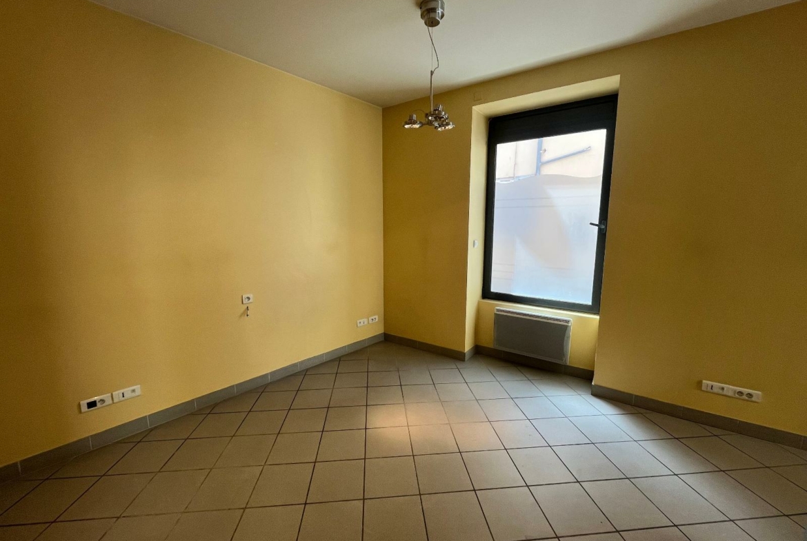 image00004-13313459033254366022