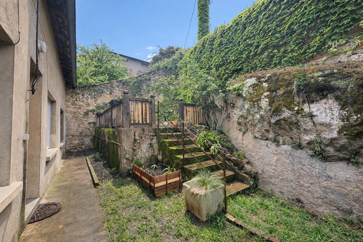 jardin-10320332070566361456